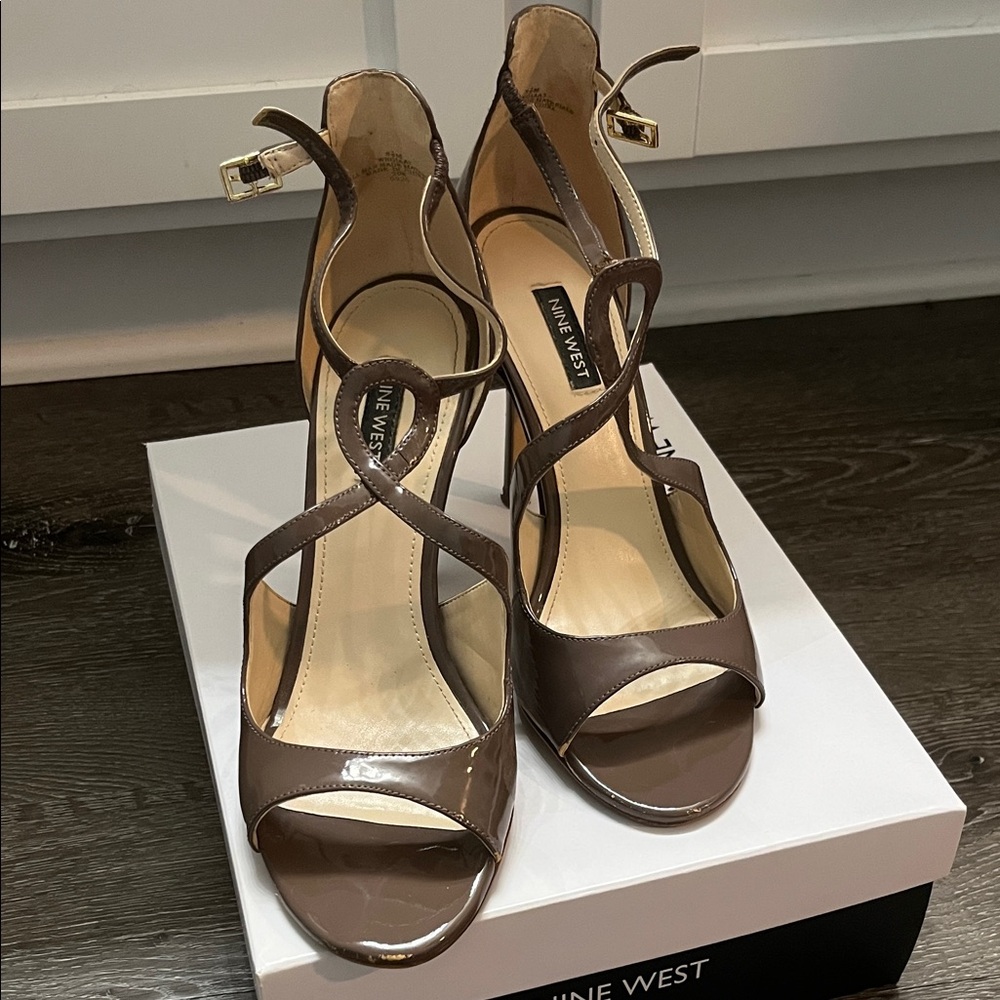 Nine West Brown Patent Leather Strappy Stiletto Sandals - Picture 7 of 7